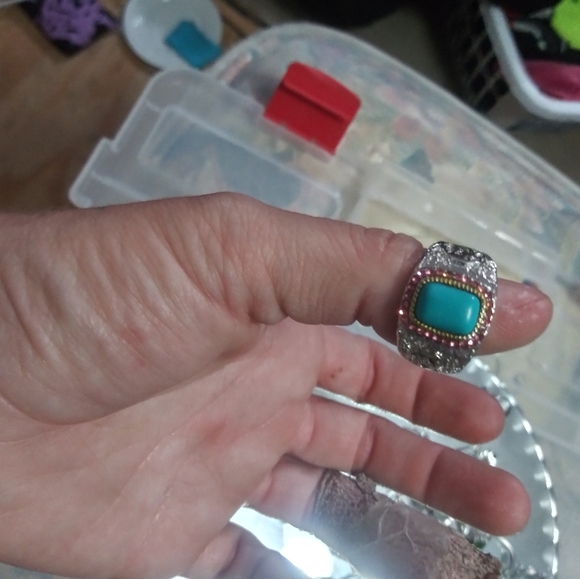 Turquoise ring - Picture 3 of 3